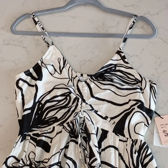 Sincerely Jules Maxi Dress NWT - Picture 3 of 8